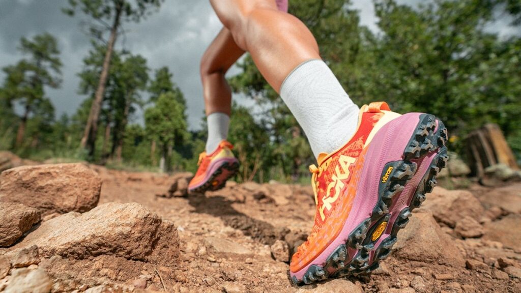 giày trail và chạy bộ khác nhau như thế nào