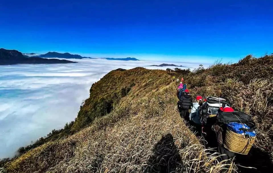 Porter trekking để làm gì