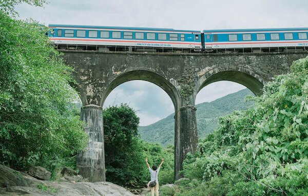 Đèo Hải Vân & Cầu vòm Đồn Cả